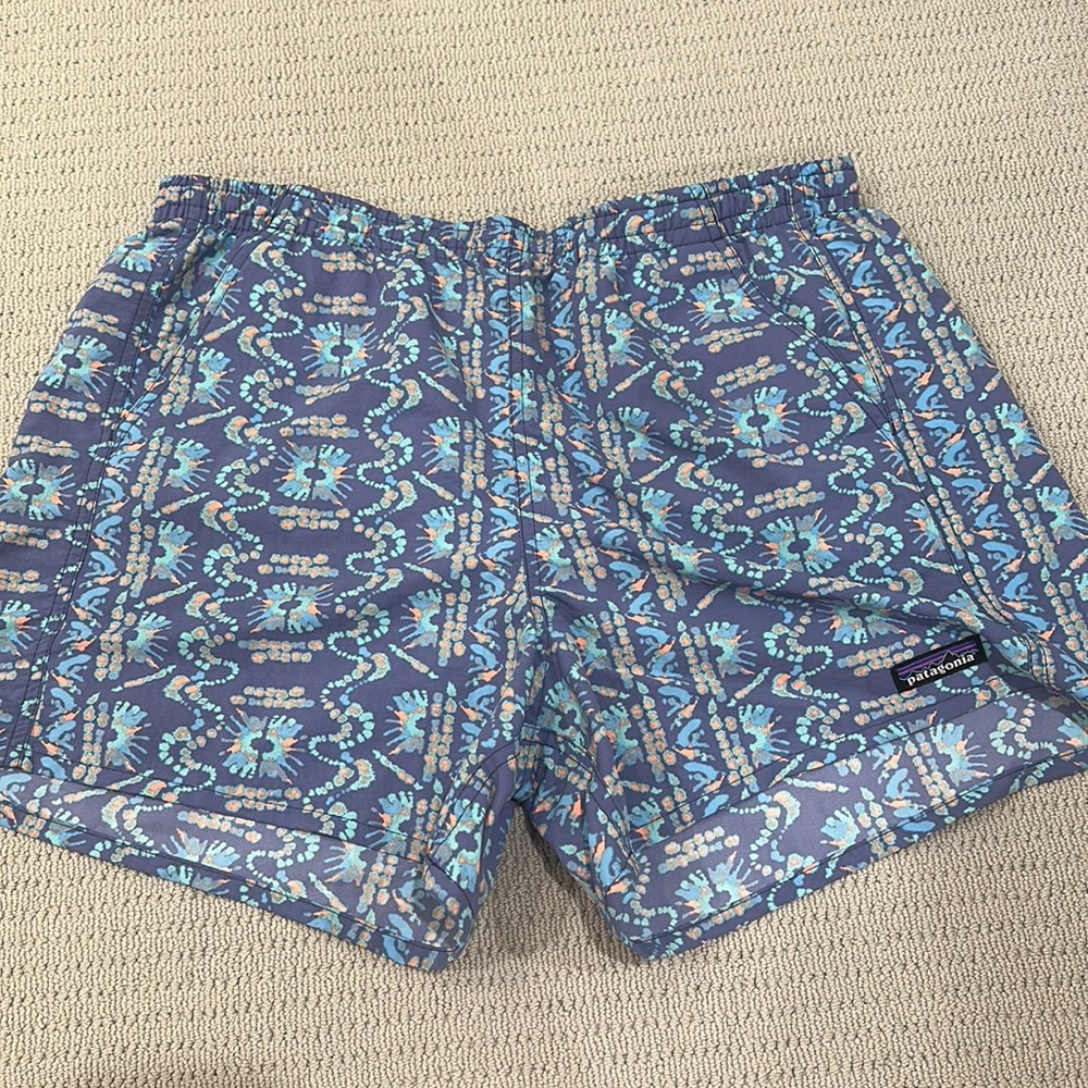 Patagonia Barely Baggies 5" shorts